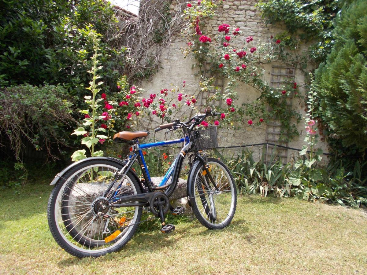 Le Clos Des Palmiers Bed & Breakfast Saint-Ouen-d'Aunis