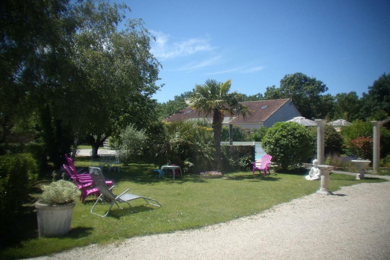 Le Clos Des Palmiers Bed & Breakfast Saint-Ouen-d'Aunis